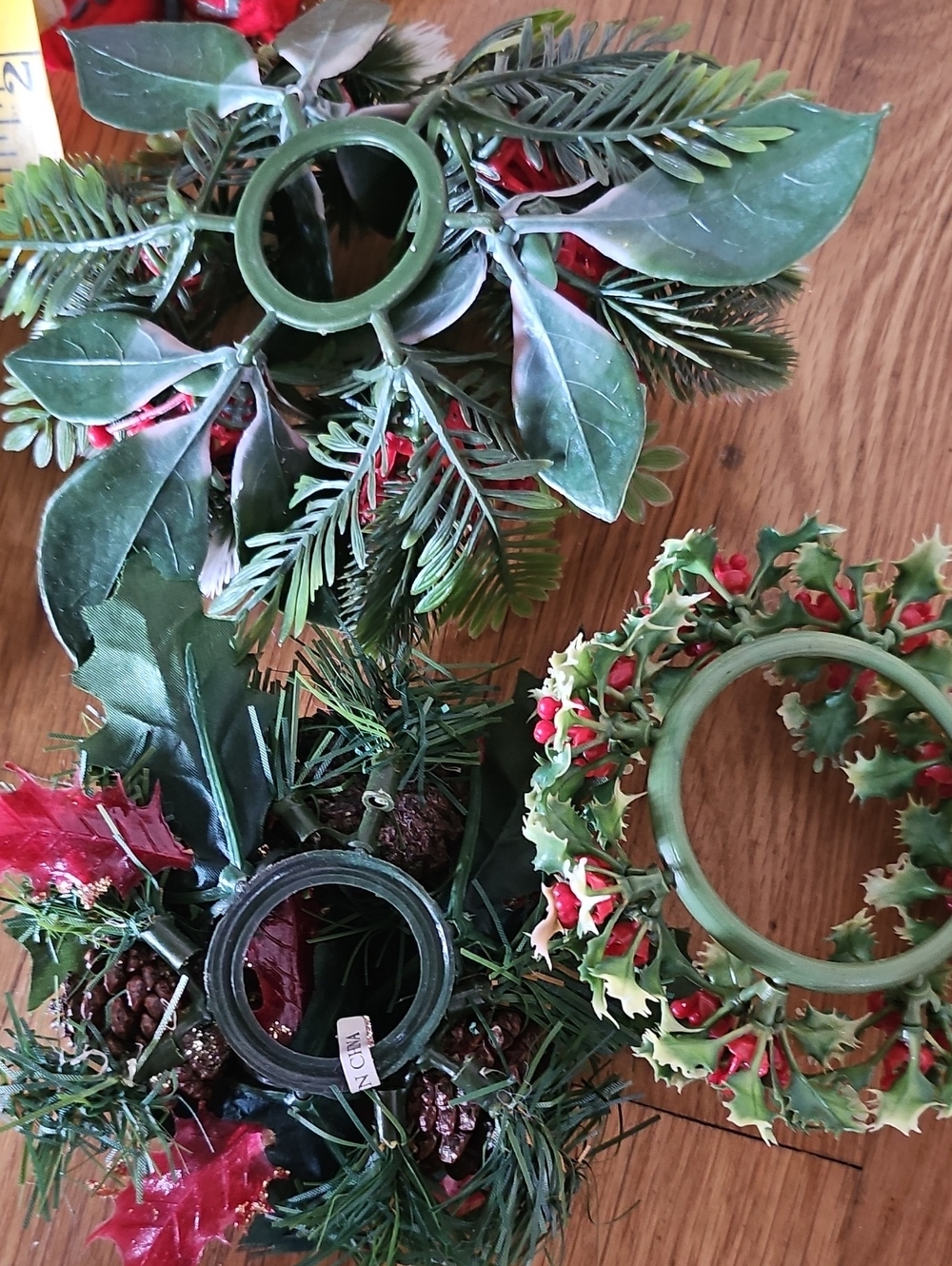 Vintage Christmas Decor Bundle Lighted Treetop, PlasticCandleRings, Elf, Baskets - Picture 8 of 12